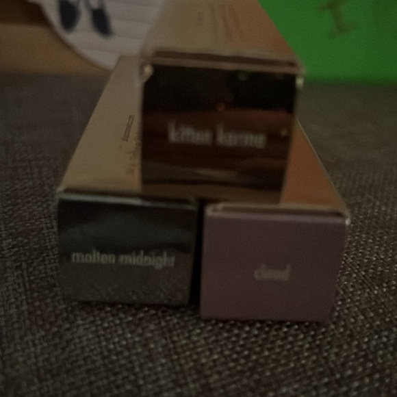 Stilas Liquid Eyeshadow in Kitten Karma, Molten Midnight and Cloud. - Picture 2 of 2